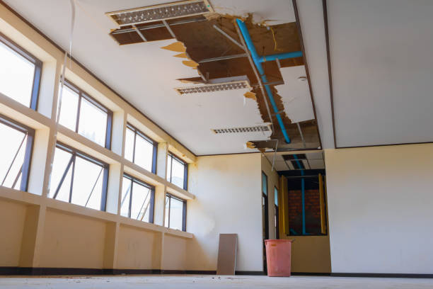 Best Emergency water damage restoration  in Roslyn Heights, NY